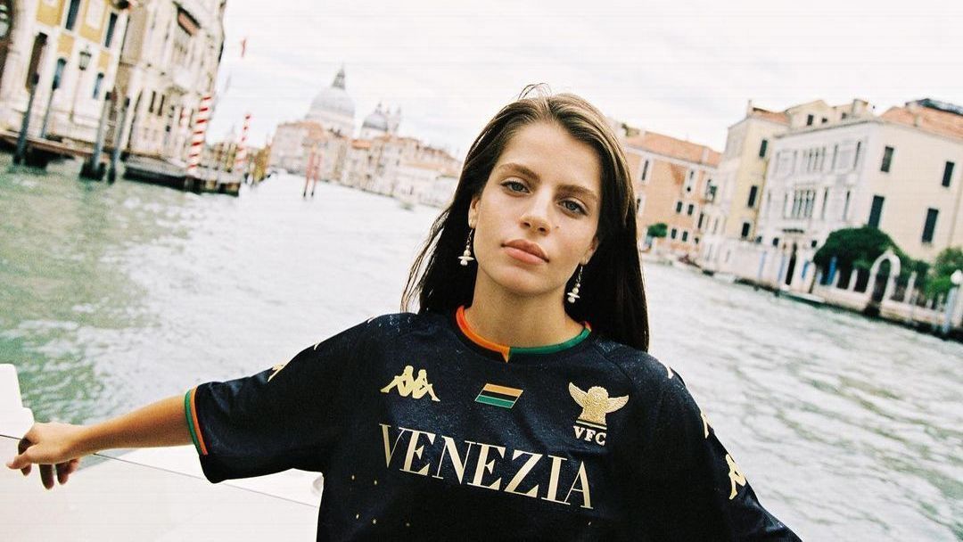 Di sản trang phục bóng đá: Xếp hạng mọi trang phục của Venezia theo Kappa